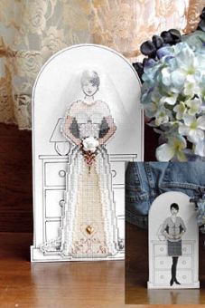 Lynne Nicoletti - Embroidered Paper Doll 