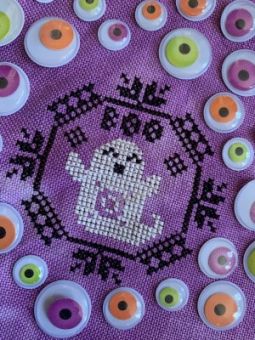 Darling & Whimsy Designs - Quirky Quaker Ghost 