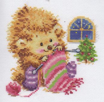 Alisa - Knitting Hedgehog 