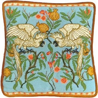 Bothy Threads Gobelin - Cockatoo And Pomegranate Tapestry 