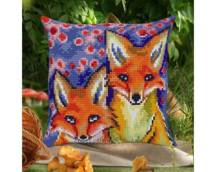 Collection D'Art Cross stitch cushion - Fox cubs 
