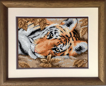 Dimensions Gold Petites - Beguiling Tiger without frame
