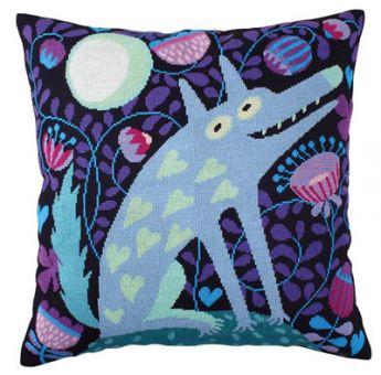 RTO Cross stitch cushion - Dreaming under the moon 